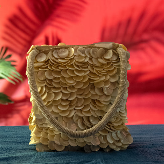 Handcrafted Shell Clutch Bag with Top Handle – Glamorous Party Purse for Cocktail Evenings
