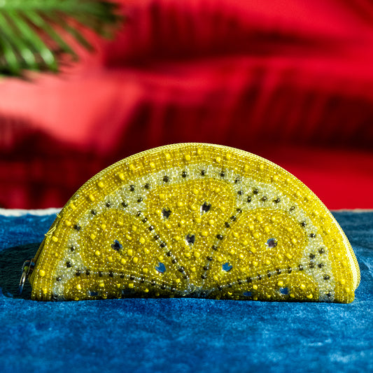 Handmade Beaded Coin Pouch with Tassel – Elegant Zipper Clutch for Cash and Evening Outfits