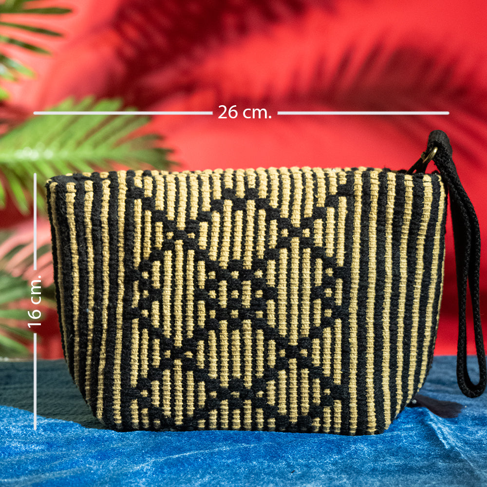 Handmade Cotton Handloom Wristlet Clutch Bag with Zipper Closure for Casual Daily Use