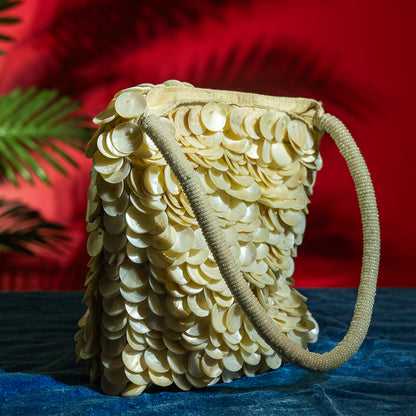 Handcrafted Shell Clutch Bag with Top Handle – Glamorous Party Purse for Cocktail Evenings